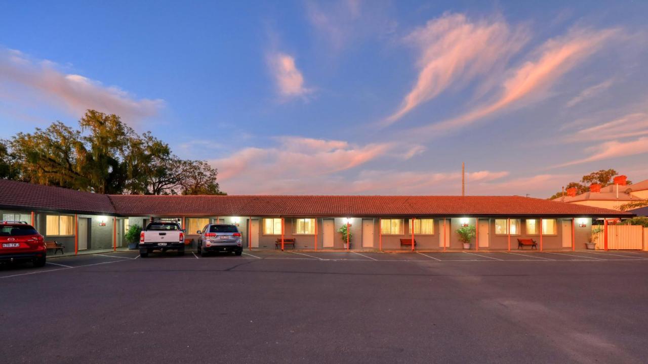 Country Leisure Motor Inn Dubbo Ngoại thất bức ảnh