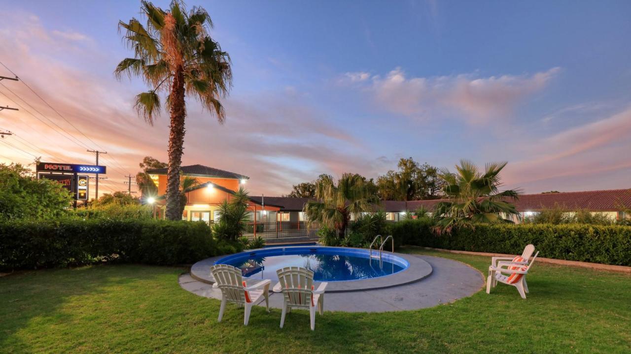 Country Leisure Motor Inn Dubbo Ngoại thất bức ảnh